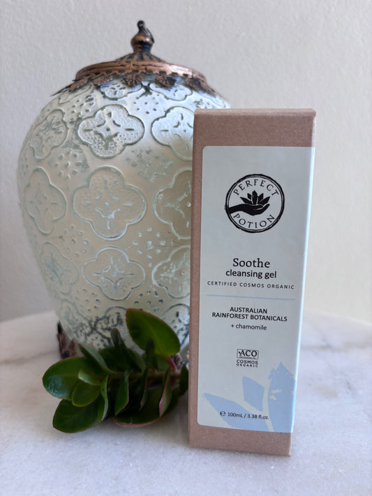 SOOTHE CLEANSING GEL